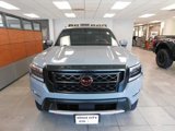 Used 2023 Nissan Frontier PRO-4X w/ Pro-4X Premium Package image 3