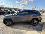 Used 2017 Jeep Grand Cherokee Limited w/ Luxury Group II image 6