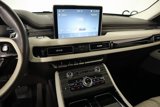 Used 2023 Lincoln Aviator Black Label w/ Class IV Trailer Tow Package image 5