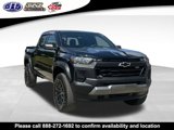 Used 2024 Chevrolet Colorado Trail Boss w/ Advanced Trailering Package image 1
