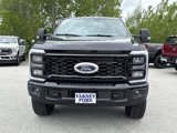 New 2025 Ford F350 Lariat image 2