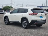 Used 2021 Nissan Rogue SV image 4