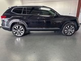 Used 2020 Volkswagen Atlas SEL R-Line image 3