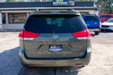 Used 2013 Toyota Sienna XLE image 5