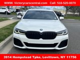 Used 2022 BMW 530i w/ M Sport Package image 2
