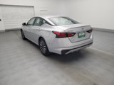 Used 2023 Nissan Altima 2.5 SV image 5