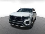 Used 2024 Volkswagen Atlas Cross Sport SE image 6