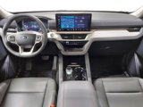 New 2025 Ford Explorer Active w/ Active Comfort Package image 2