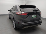 Used 2022 Ford Edge Titanium image 6