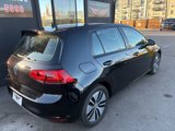 Used 2016 Volkswagen e-Golf SE w/ DC Fast Charging Package image 3