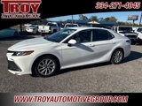 Used 2023 Toyota Camry LE image 3