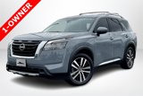 Used 2024 Nissan Pathfinder Platinum image 3
