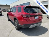 Used 2025 Honda Pilot TrailSport image 3