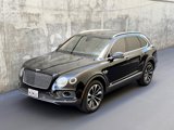 Used 2017 Bentley Bentayga image 2