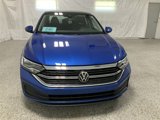 Used 2024 Volkswagen Jetta SE image 3