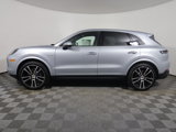 New 2025 Porsche Cayenne E-Hybrid image 2