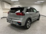 Used 2022 Kia Niro EX image 5