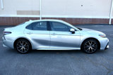 Used 2021 Toyota Camry SE image 5