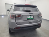 Used 2018 Jeep Compass Latitude image 6