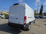 Used 2022 Ford E-Transit Medium Roof image 4