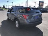 Used 2022 Ford Explorer XLT image 3