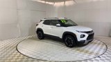 Used 2023 Chevrolet TrailBlazer LT image 2