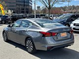 Used 2024 Nissan Altima 2.5 SV image 4