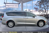 Used 2018 Chrysler Pacifica Touring-L image 6