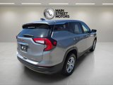 Used 2024 GMC Terrain SLE image 5