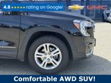 Used 2024 GMC Terrain SLE image 4