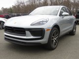 Used 2023 Porsche Macan image 2