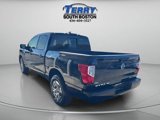 Used 2022 Nissan Titan SV image 5