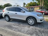 Used 2017 Nissan Rogue S image 2