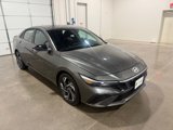 Used 2025 Hyundai Elantra Sport image 3