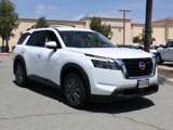 New 2025 Nissan Pathfinder SV image 2