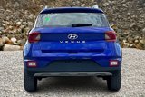 Used 2025 Hyundai Venue SEL image 4