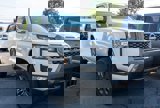 New 2025 Nissan Frontier SV w/ SV Convenience Package image 3