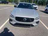 Certified 2024 Volvo S60 B5 Plus image 3