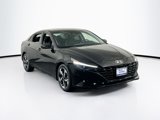 Used 2023 Hyundai Elantra SEL w/ Convenience Package image 3