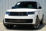 Used 2024 Land Rover Range Rover SV image 3