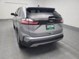 Used 2022 Ford Edge SEL w/ Convenience Package image 6