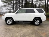 Used 2022 Toyota 4Runner SR5 Premium image 4