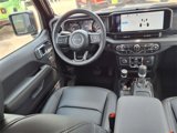 New 2025 Jeep Gladiator Sport image 4