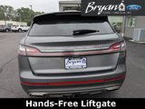 Used 2022 Lincoln Nautilus Reserve w/ Equipment Group 202A image 6