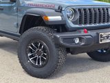 New 2025 Jeep Wrangler Unlimited Rubicon w/ XTREMEE 35" Tire Package image 3