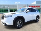 New 2025 Nissan Pathfinder SL image 3