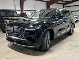 Used 2025 Lincoln Aviator Reserve w/ Illumination Package image 3