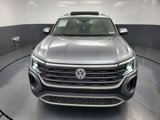 Used 2024 Volkswagen Atlas Cross Sport SE w/ Panoramic Sunroof Package image 3