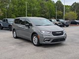 New 2025 Chrysler Pacifica Select image 3
