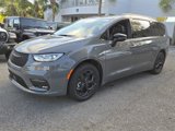 New 2025 Chrysler Pacifica Premium image 4